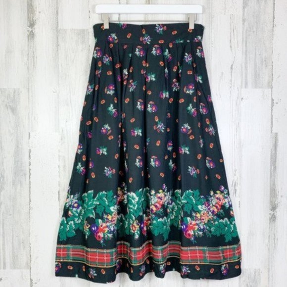 Vintage Dresses & Skirts - Black Pleated Floral Holiday Festive Midi Skirt